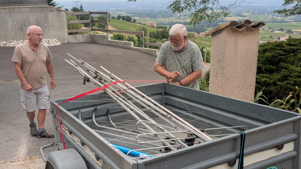 Des antennes VHF pour F6KJS !
