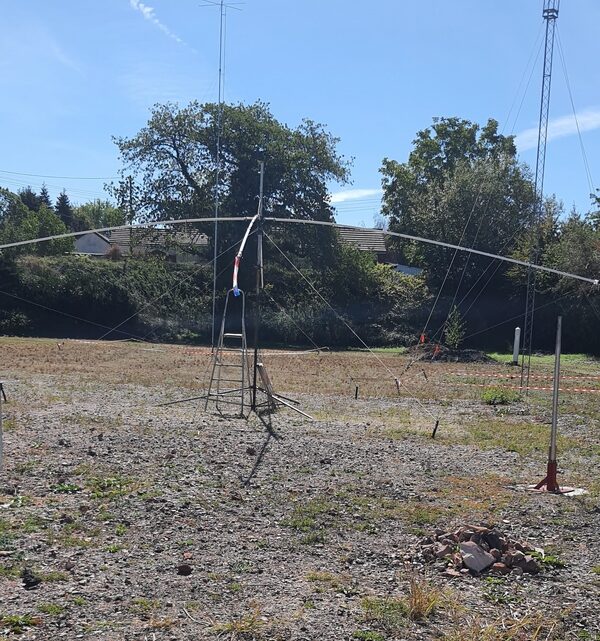 Une quatrième antenne à F6KJS !